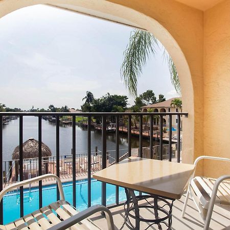 Oyo Waterfront Hotel- Cape Coral Fort Myers, Fl المظهر الخارجي الصورة