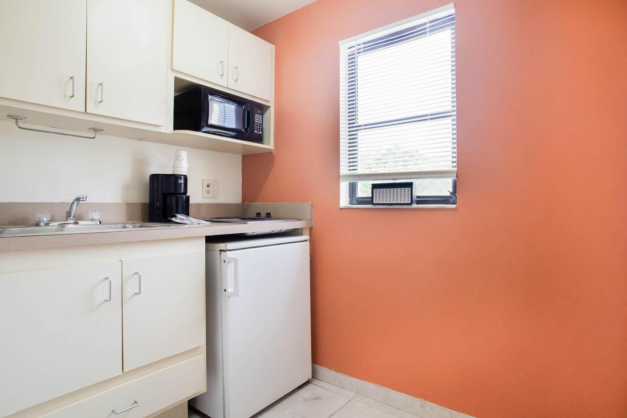 Oyo Waterfront Hotel- Cape Coral Fort Myers, Fl المظهر الخارجي الصورة